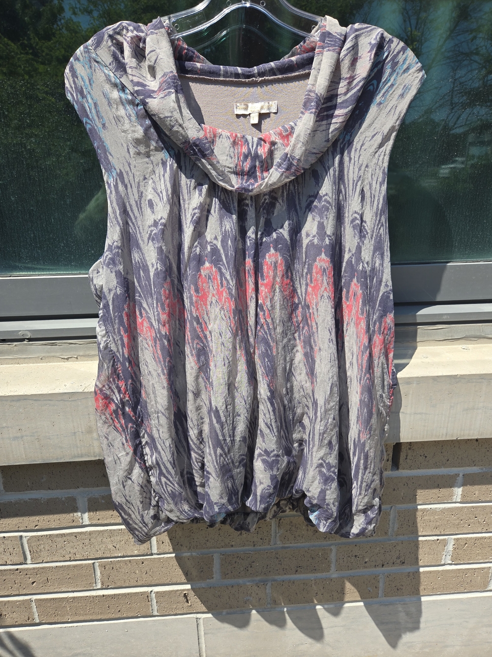 SILK Cowl-Neck Sleeveless Tank in Gray with Pink Accent Made In ITALY Size L